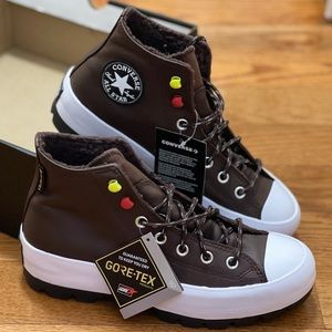 Converse Chuck Taylor CATS Lugged Winter Hi 
Allstar Brown Leather Saffron